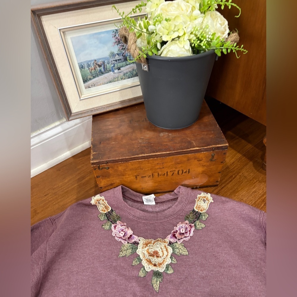Vintage 80/90s Sweatshirt Floral Appliqué Trim Heathered Mauve SZ: M-L - Picture 2 of 6